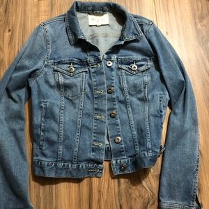Women’s petite jean jacket (small p)